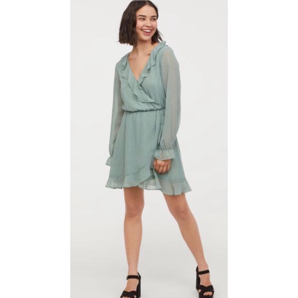 H&M Seafoam Dress 👗